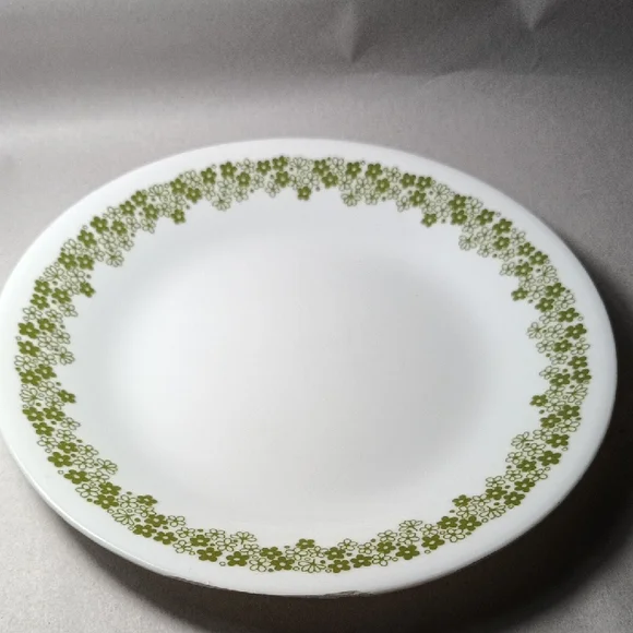 Corelle Spring Blossom Salad Plates with Green Floral Pattern - Picture 3 of 10